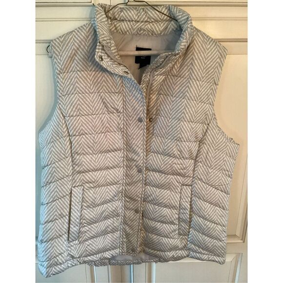 Gap Herringbone Puffy Vest Sz XL Zip Snap Closure Gray Cream - Picture 1 of 7